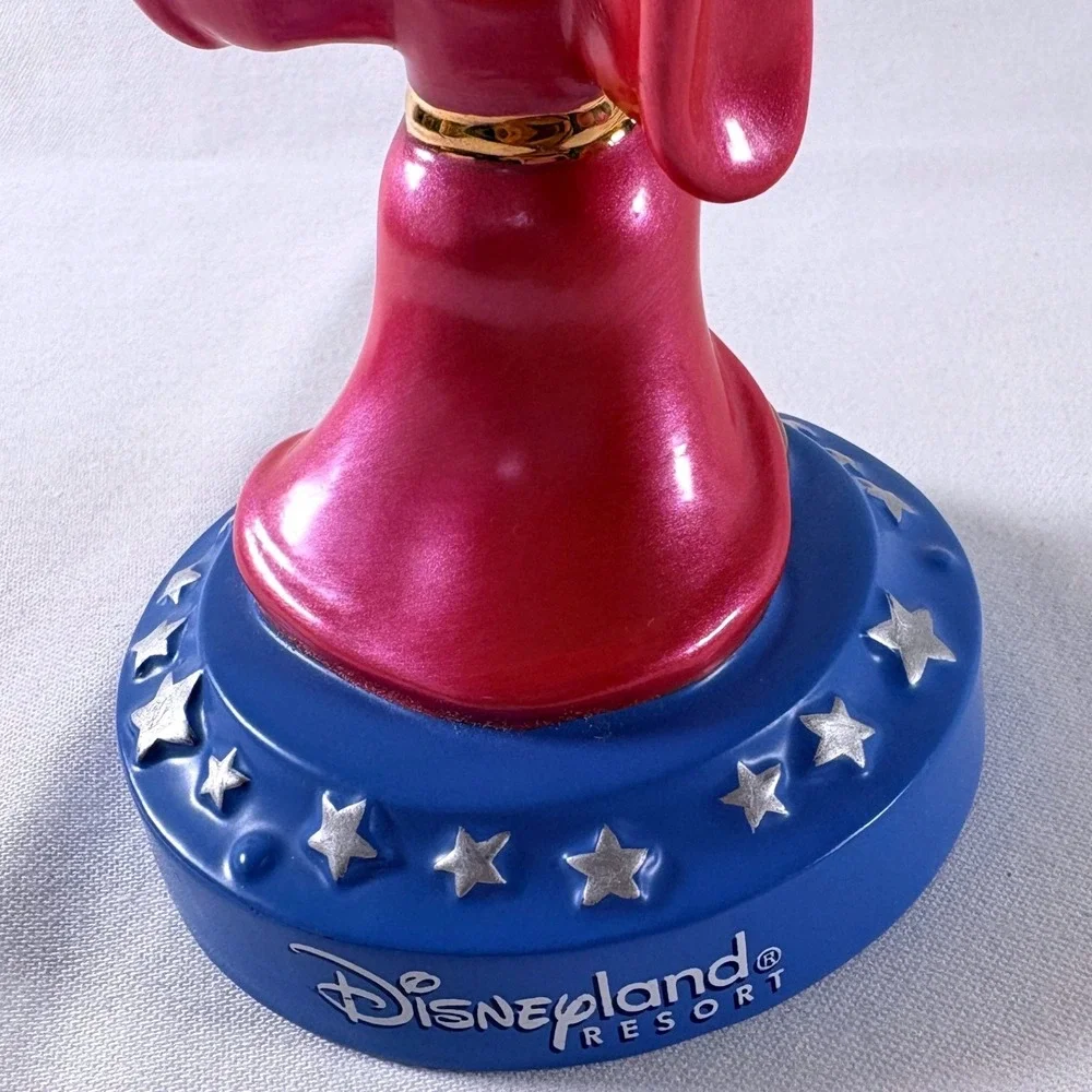 Vintage 2004 Disney Fantasia Sorcerer Mickey Mouse Figurine A Whole New World